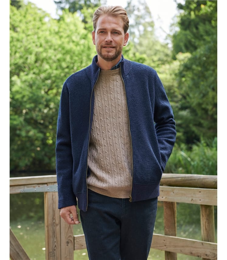 Wool jacket men's is a timeless and versatile piece of outerwear that offers both warmth and style. Whether you're aiming for a casual