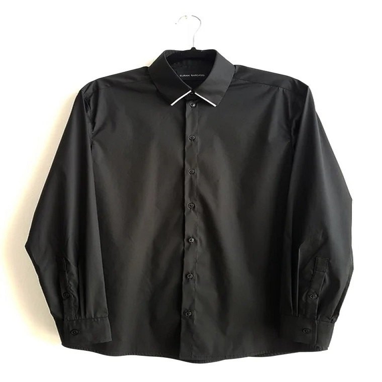 black shirt men outfit