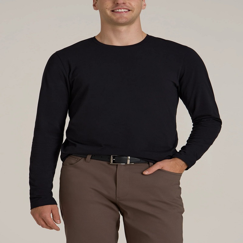 dark brown pants black shirt