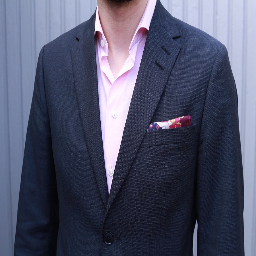 mens blue suit pink shirt