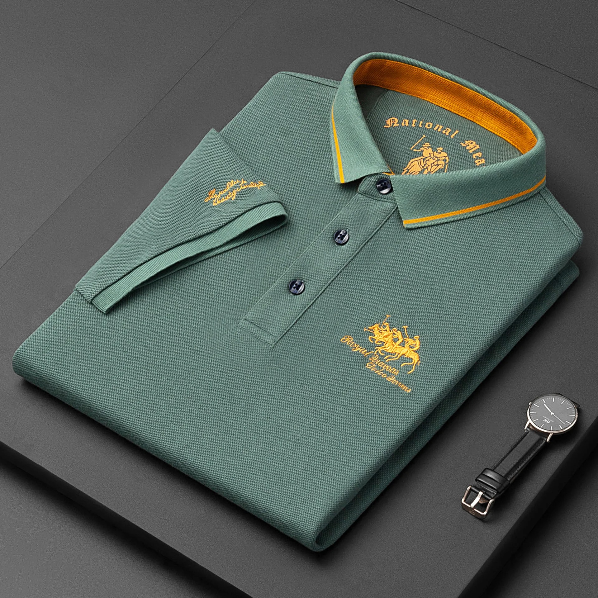 fold polo shirts