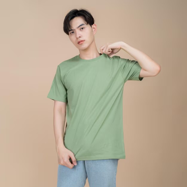 green t shirt outfit